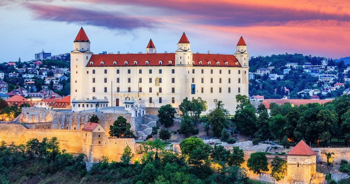 Học bổng du học châu Âu - Slovakia